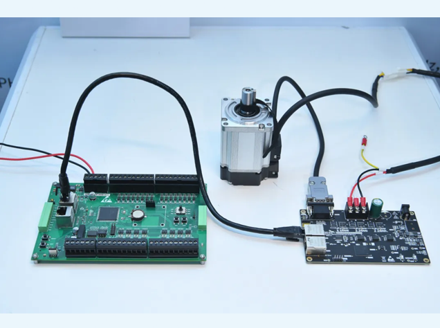 兆易創(chuàng)新亮相工博會,發(fā)布人形機(jī)器人全棧方案 兆易創(chuàng)新亮相工博會,發(fā)布人形機(jī)器人全棧方案